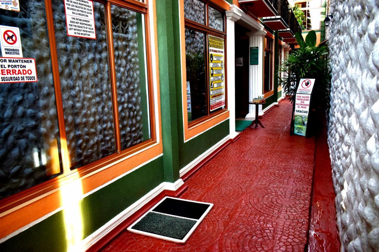 Apartahotel Tierras Amazonicas Leticia Exterior foto